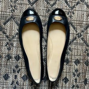 Coach flats 8.5 patent tip